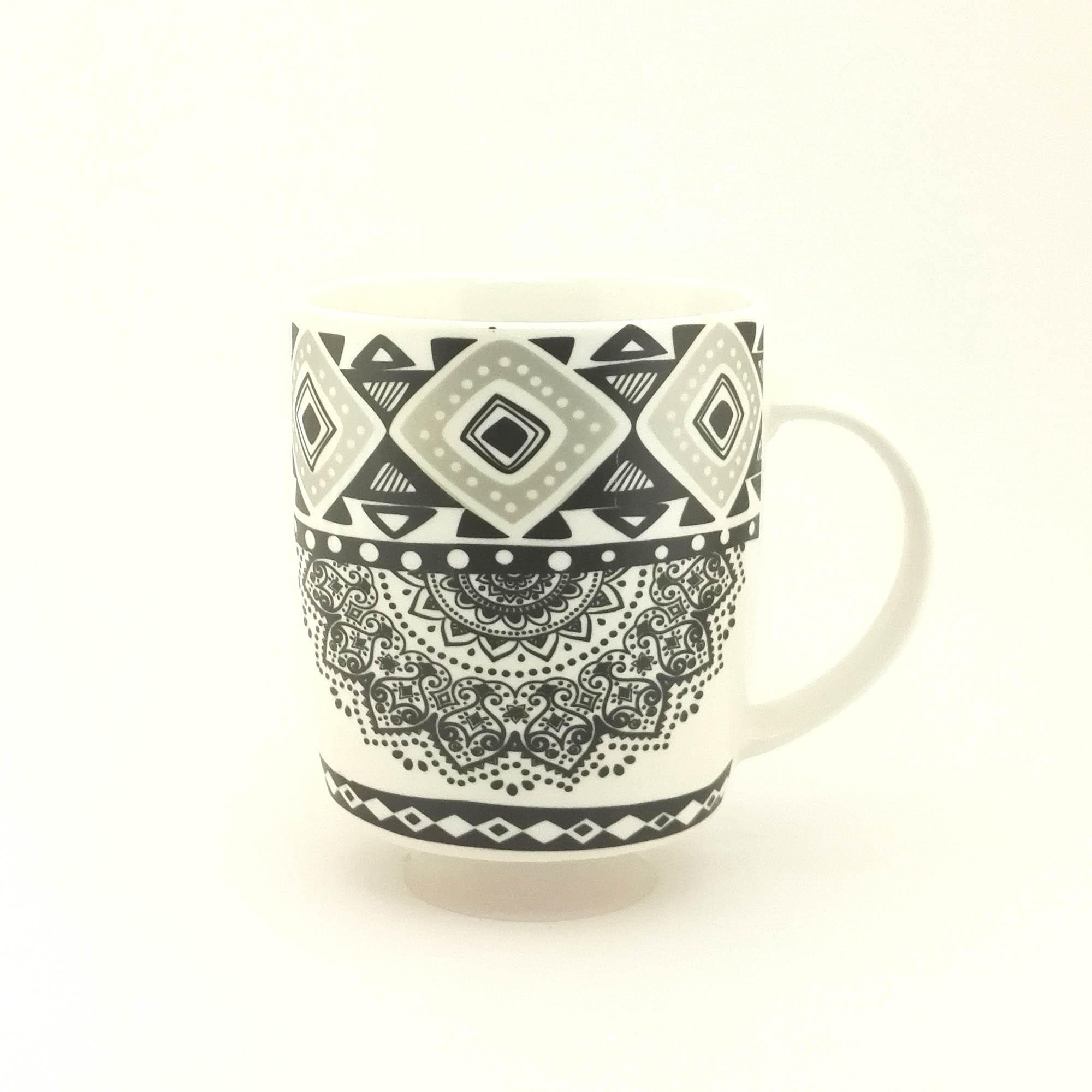Mandala mintás bögre 1