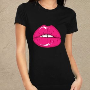 Pink száj - fekete női póló