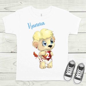 Oroszlán fehér gyermek póló névvel, életkorral