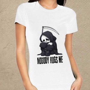 Nobody hugs me fehér női póló