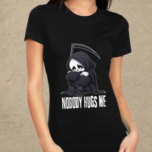 Nobody hugs me fekete női póló
