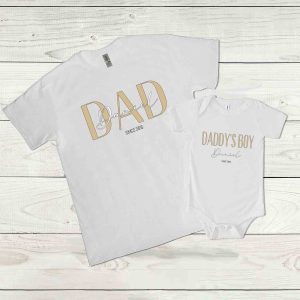 Apa-fia póló és body névvel, születési évvel fehér