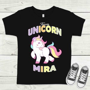 Team Unicorn fekete gyermek póló névvel